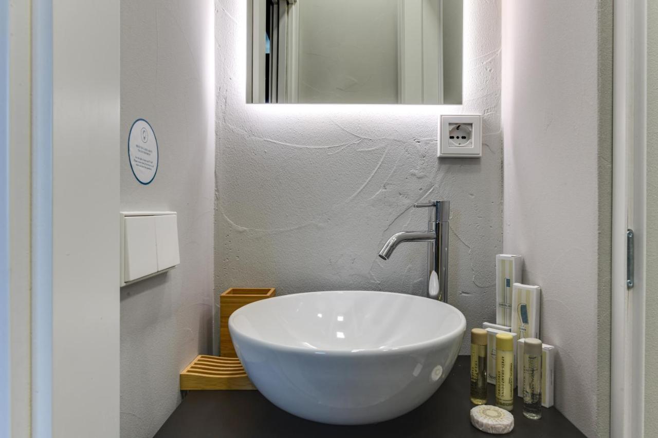 Sweett - Vista Duomo Apartment มิลาน ภายนอก รูปภาพ