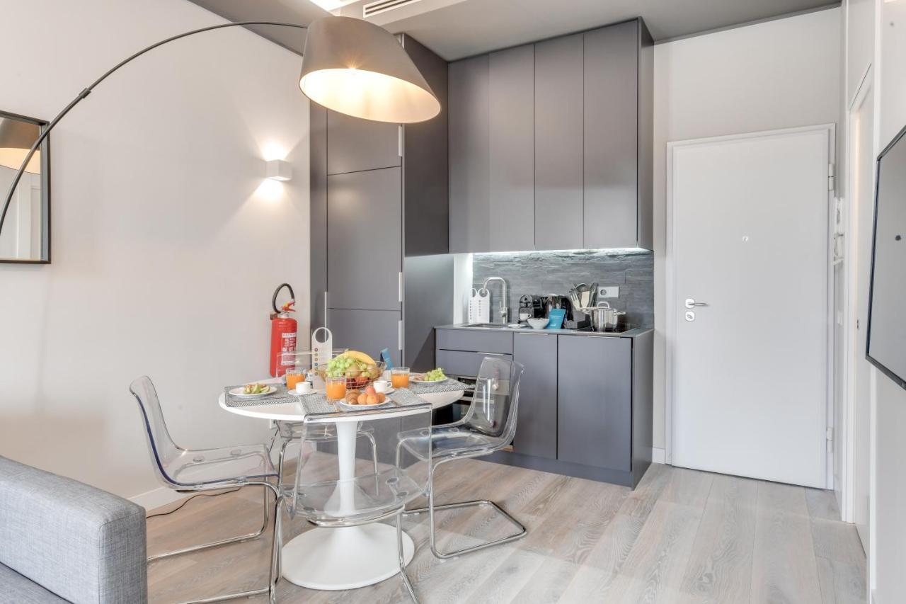 Sweett - Vista Duomo Apartment มิลาน ภายนอก รูปภาพ